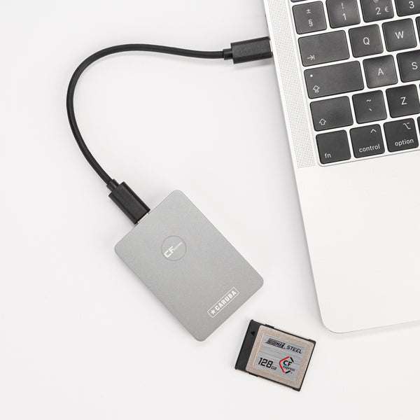 Caruba Kortalesari fyrir CFexpress Type B með USB-A og USB-C