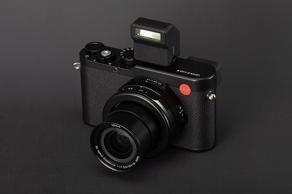 Leica D-lux 8