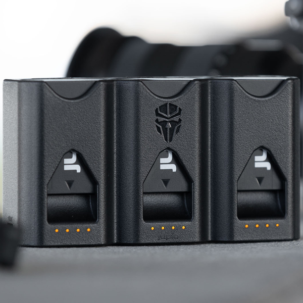 JTC-FZ100 Jupio Prime Charger FZ100 m/kortageymslu